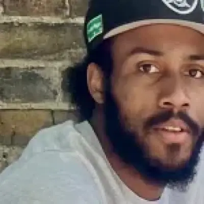 Bus driver, 25, gunned down in Clapham named after 'shattered' family pay tribute