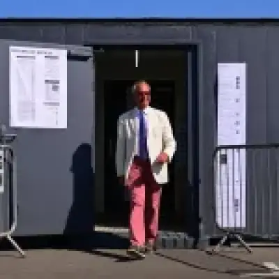 Clacton by-election: Locals fed up as Farage faces Binface