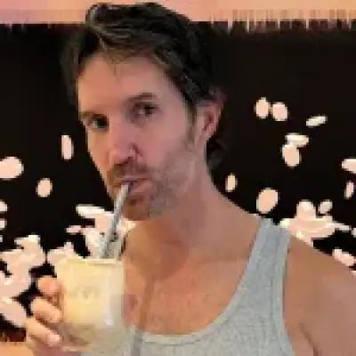 Cloud Coffee: The New Viral Coconut Water Trend Taking Over TikTok