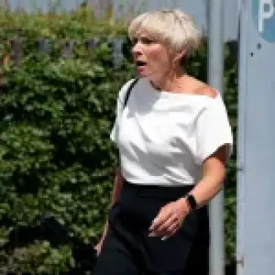 EastEnders: Nicola faces more demons as family arrive