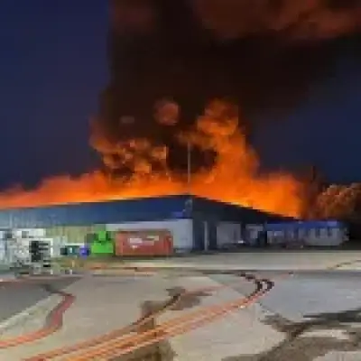 Essex warehouse fire: residents told to shut windows as 35 firefighters battle blaze