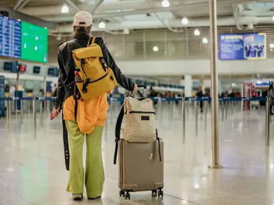 EU cabin bag fees banned: 2027 rule makes hand luggage free