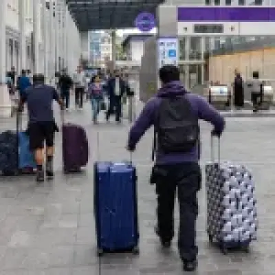 Heathrow rail tunnel closed over safety fears causing travel chaos