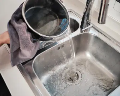 Household Chemicals: Safe Disposal and the Three Ps Rule