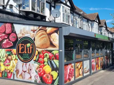 Illegal 'tin conservatory' still up a year after ruling