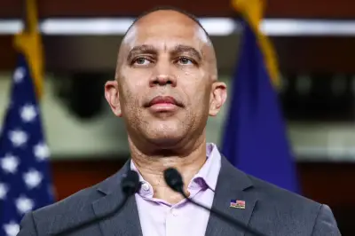 Jeffries Defends Kushner Meeting, Says No One Gets a Pass