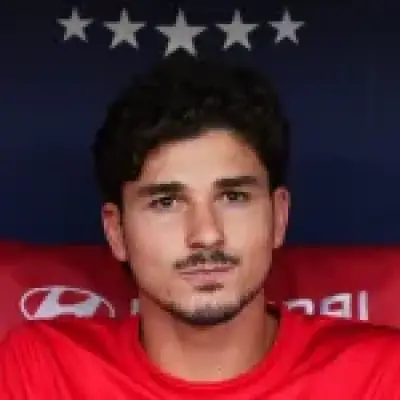 Julian Alvarez softens stance on Arsenal transfer as Atletico exit looms