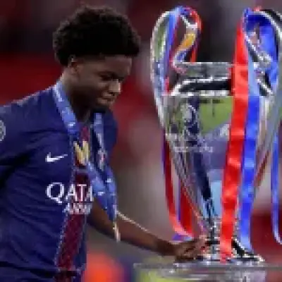 Liverpool to bid for PSG star Mbaye after Man Utd approach