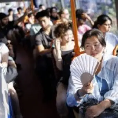 London bus strikes: 1,500 Arriva drivers walk out over heat