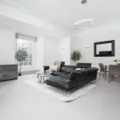 London one-bed flat listed for £1.75 million draws criticism for bland interior