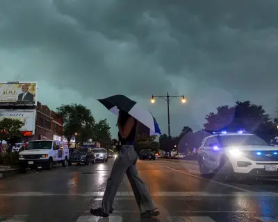 Midwest Storms Kill 8, Cut Power to 500,000