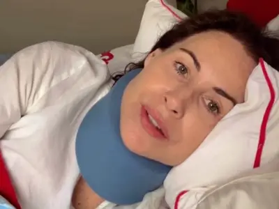 Minnie Driver in Neck Brace After Surviving 'Really Bad' France Car Crash