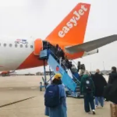 Ryanair and easyJet seat hack: extra inch of legroom sparks mockery
