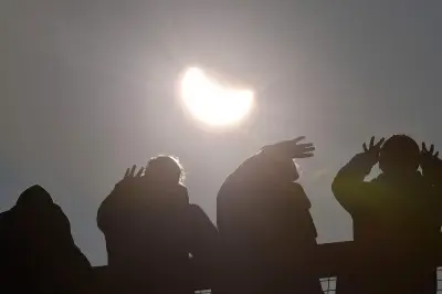 Solar Eclipse Glasses 2026: Amazon Prices & Safety Tips