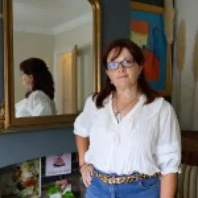 Surrey Homeowner's £635k Fixer-Upper: A 60k Renovation Story