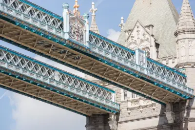 Tower Bridge Upgrades Glass Walkways with Cooling Coating for Hotter Summers
