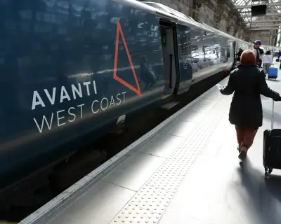 Train drivers get 3.6% pay rise in Avanti deal after strike threat
