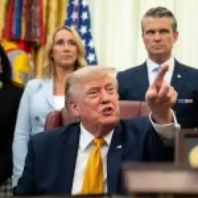 Trump calls UK 'bankrupt' over North Sea oil and windmills