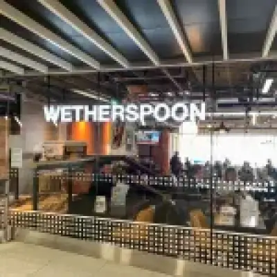 Wetherspoons bans loudspeaker music and calls in all 792 pubs