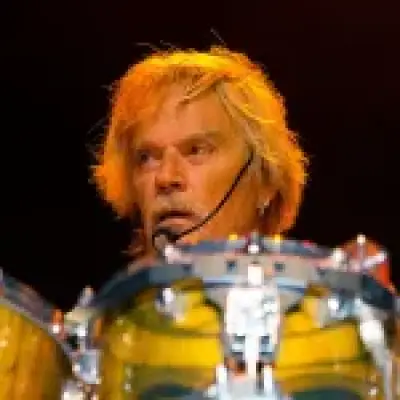 ZZ Top cancels shows after drummer Frank Beard dies at 77
