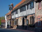 Alfriston: Idyllic Medieval Village 90 Minutes from London
