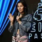 Amanda Knox comedy debut at Edinburgh Fringe sparks backlash