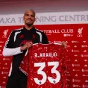 Araujo: Suarez inspired my Liverpool move, says new Reds defender