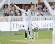 Archer Shines as Pakistan Collapse at Lord's