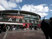 Arsenal Emirates Stadium shop robbed; police appeal for dashcam footage