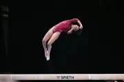 Blakely and Pease tied for lead at US gymnastics championships
