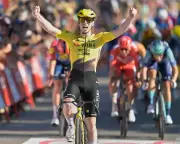 Brennan wins Vuelta stage two as Pogacar keeps red jersey