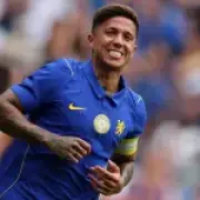 Chelsea raise Fernandez price as Man City chase midfielder