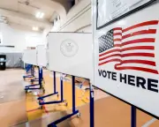 Democrats' Class Divide Threatens Winning Coalition, New Report Finds