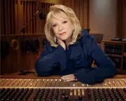 Elaine Paige's Honest Playlist: From Everly Brothers to Édith Piaf