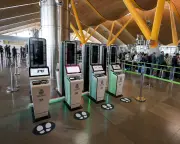 EU border checks spark travel chaos for UK tourists