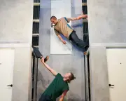 Exit review – circus acrobats drive each other up the wall