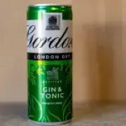 Hertfordshire Police Warn Man Who Called 999 Over Non-Alcoholic Gin