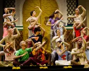 Ihsane Review: Sidi Larbi Cherkaoui Leads From Brutal Tragedy to Euphoric Harmony