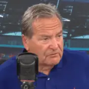 Jeff Stelling names Arsenal 'clear favourites' for Premier League title defence
