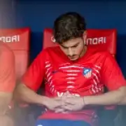 Julian Alvarez ignores Mikel Arteta call as Barcelona move looms