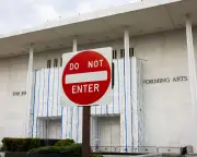 Kennedy Center board votes again to close for renovations