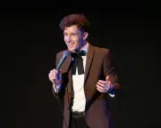 Larry Dean Hellbent Review: SNL UK Standup at Pleasance Courtyard Edinburgh