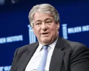 Leon Black Faces Contempt for Epstein House Transfer