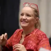 Lucy Davis makes first appearance since cancer diagnosis