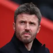 Man Utd 'very serious' about Salinas as Hall 'plan B'
