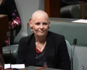 Peta Murphy's Husband Says Labor's Gambling Reforms Fall Well Short of Her Call