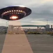 Pilot spots 'flying saucer' near London Gatwick Airport