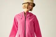 Regatta Waterproof Jacket Slashed from £80 to £21.60 with Extra Discount