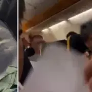 Ryanair passengers vomit, pass out in 31C heat during 2-hour delay