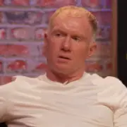 Scholes: Chelsea 'wasting money' on Henderson and Welbeck